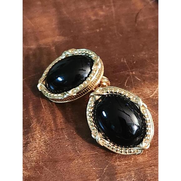 Vintage Monet Goldtone And Black Clipon Earrings - Picture 2 of 7
